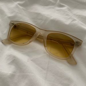 Ray-Ban yellow lenses wayfarer sunglasses
